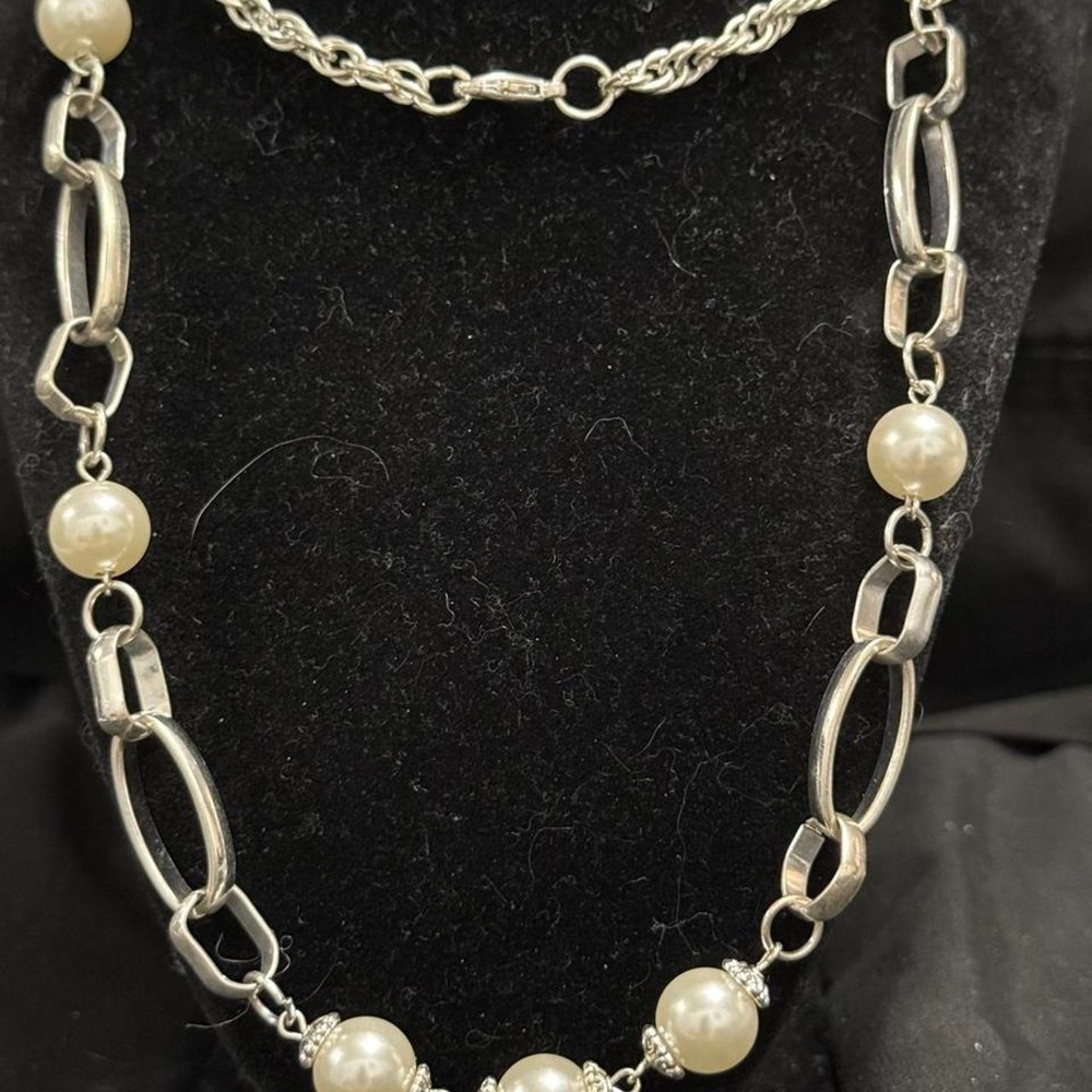Silver & white pearl necklace with silver chain and white pearl beads